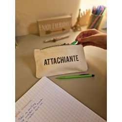 Trousse beige en coton avec flocage "Attachiante" à paillettes vert kaki - création artisanale Gc Créations